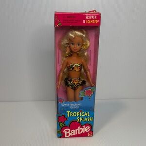 🩷 NIB. RARE. Vintage. Barbie Skipper Tropical Splash Doll with Floral Bikini